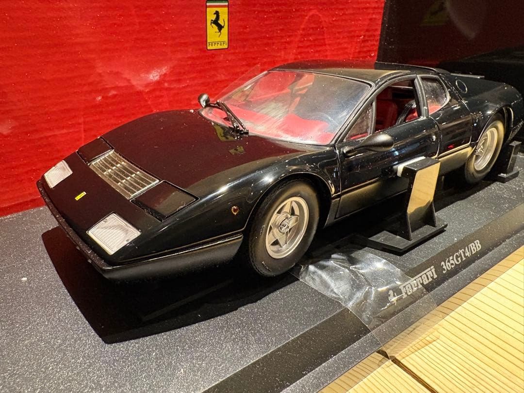 絶版京商 1/18フェラーリ365GT4/BB ブラック　外箱難あり 絶版京商 1/18フェラーリ365GT4/BB ブラック 外箱難あり - メルカリ